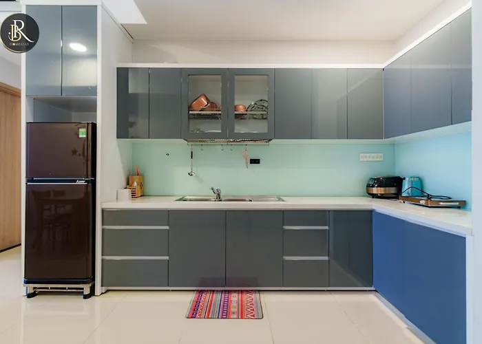 Tansonnhat Luxury Apartment
